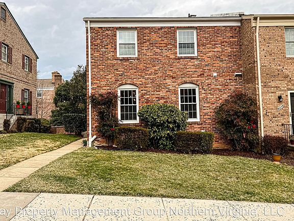 2nd image of 9218 Annhurst St