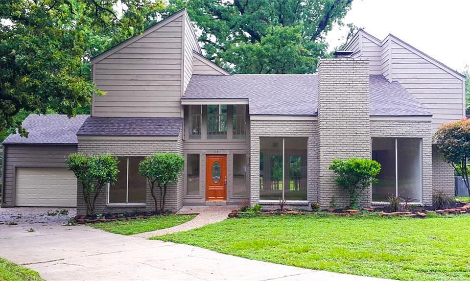 1st image of 113 Springs Edge Dr