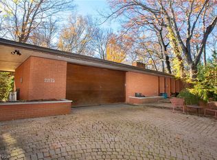 22175 Detroit Rd, Rocky River, OH 44116
