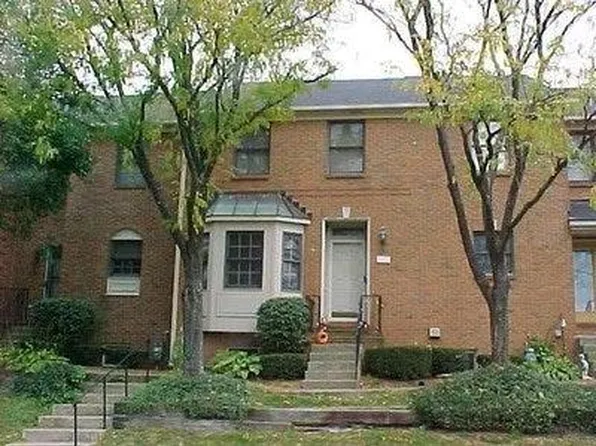 1132 Turkey Foot Rd, Lexington, KY 40502