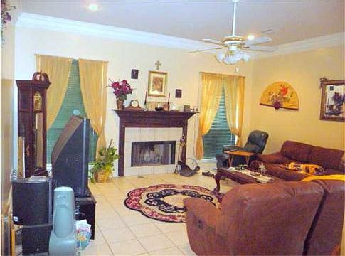 2nd image of 211 Shady Park Dr