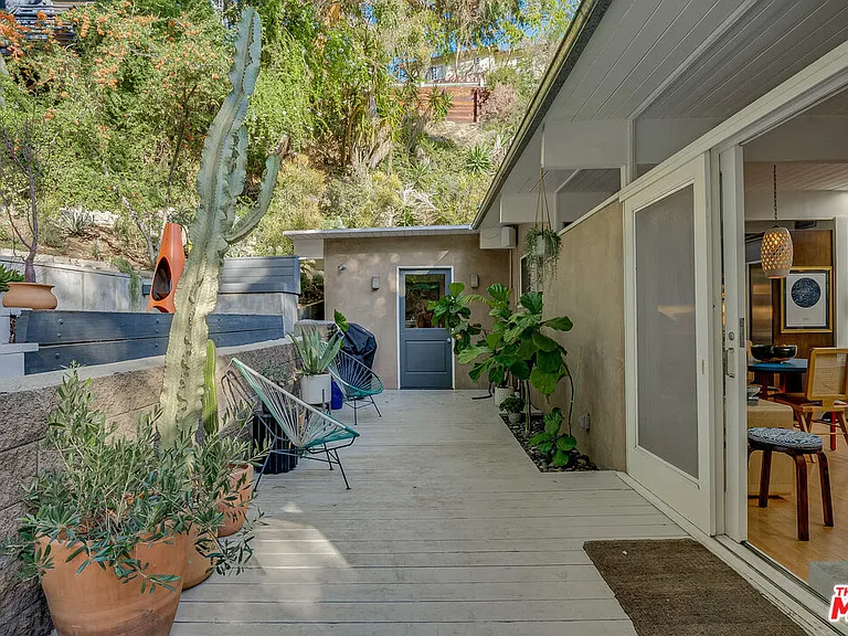 7979 Willow Glen Rd — Photo 20