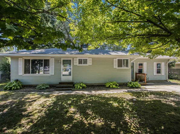 5438 Lucerne Ave, Kalamazoo, MI 49048