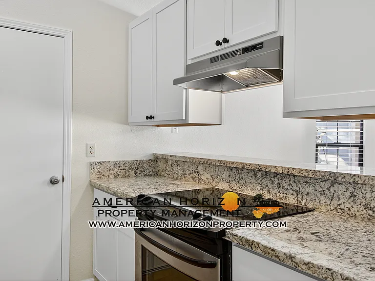 1316 Puebla Way — Photo 14