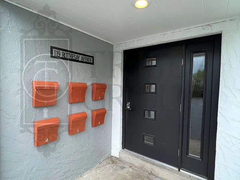 119 Rothesay Ave #6 — Photo 21