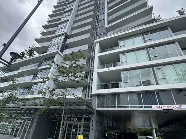 9675 King George Blvd #1108, Surrey, BC V3T 2V3