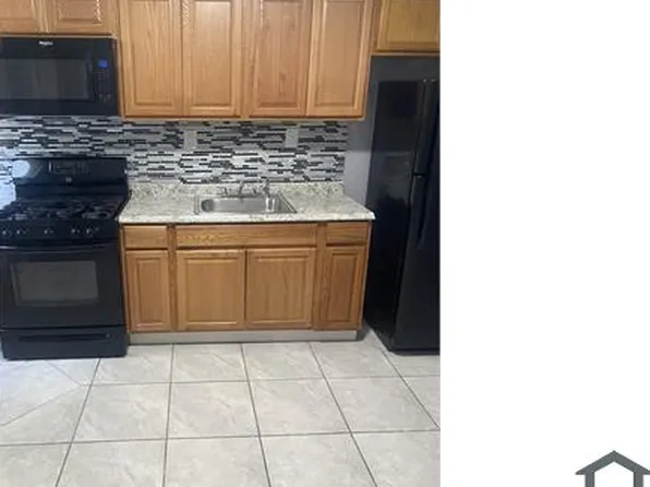 2550 W Pratt St, Baltimore, MD 21223