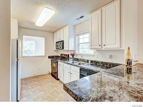 5th image of 4622 Twin Hickory Lake Dr #4622