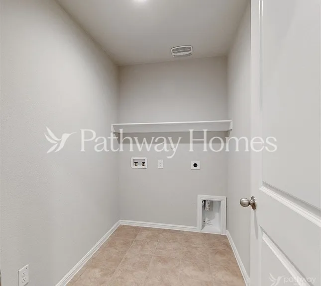 1613 Garysburg Ct — Photo 10