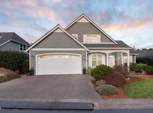 5745 SW Arbor Dr, South Beach, OR 97366