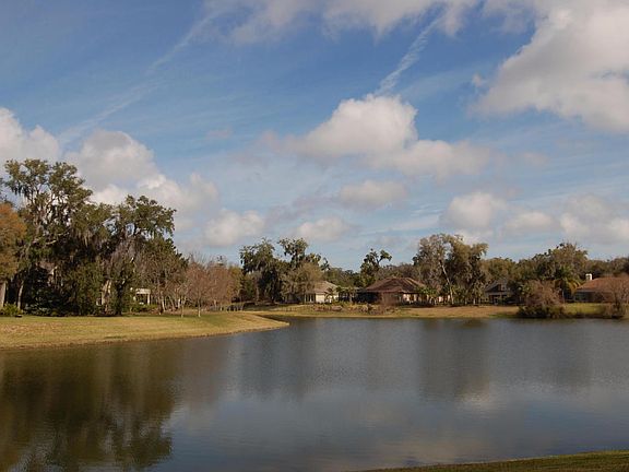 4th image of 13701 Saxon Lake Dr