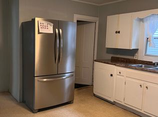 5 Dustin St, Haverhill, MA 01830