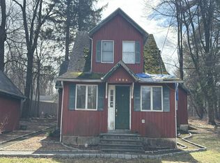 1805 Amazon Rd, Mohegan Lake, NY 10547