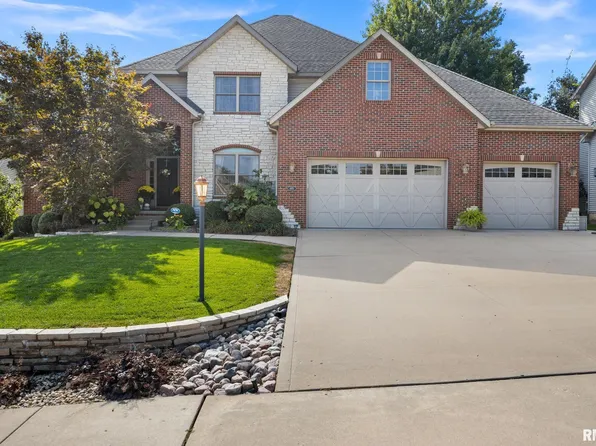 6410 W Willow Oak Ct, Edwards, IL 61528