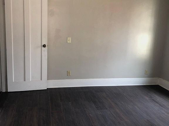 4th image of 412 Alden Ave