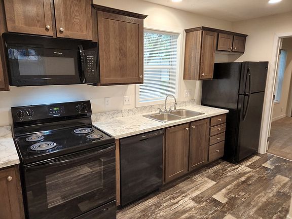 4th image of 10800 Valette Cir W #205