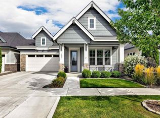 172 W Pavilion Ln, Meridian, ID 83646