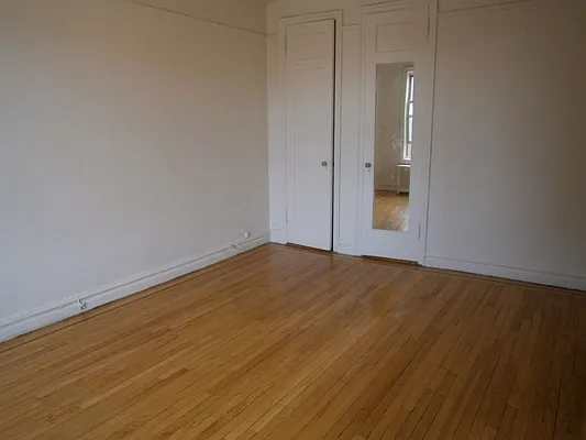 Rented by FirstService Realty (legacy) | media 3