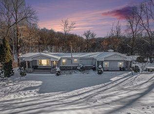 2348 Segwun Ave SE, Lowell, MI 49331