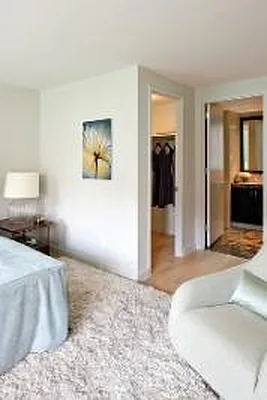 Sold by Corcoran | media 27