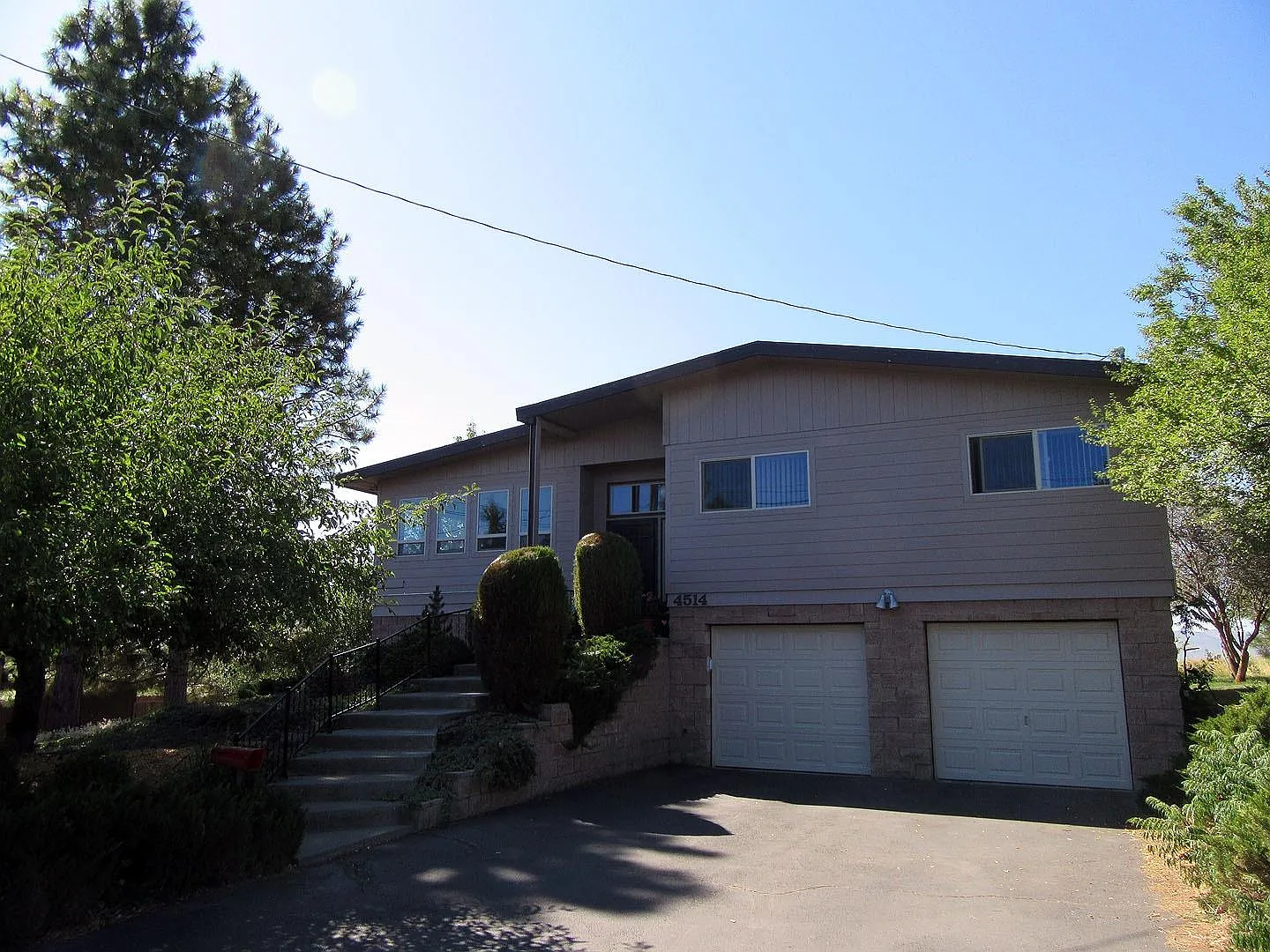 4514 Selma St photo 1