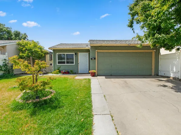 2821 Boardwalk, Modesto, CA 95350