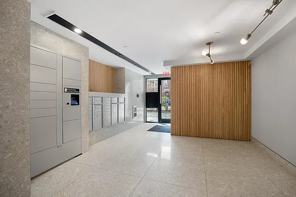 Rented by Owner | media 15