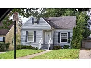 5324 Arch St photo 1