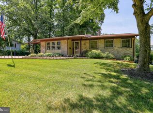 13808 Lionel Ln, Rockville, MD 20853