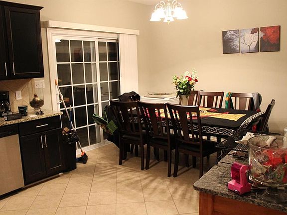 5th image of 2009 Lakeside Dr Unit 308
