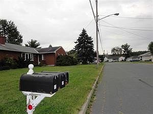 2nd image of 20 Crestwood Ave