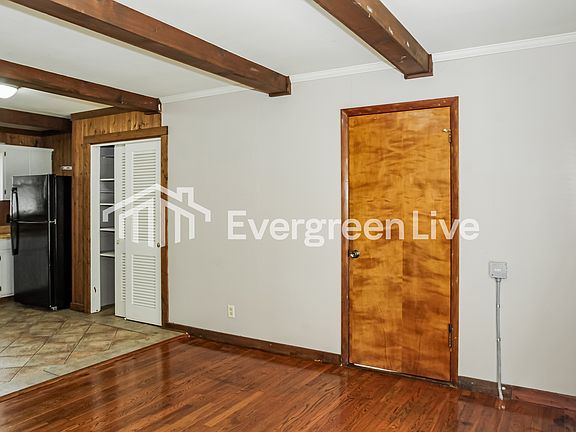 5th image of 2207 Phillips Rd NW