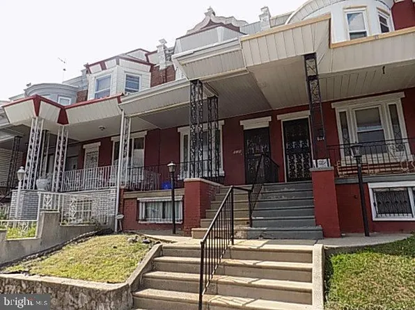 838 S 56th St, Philadelphia, PA 19143