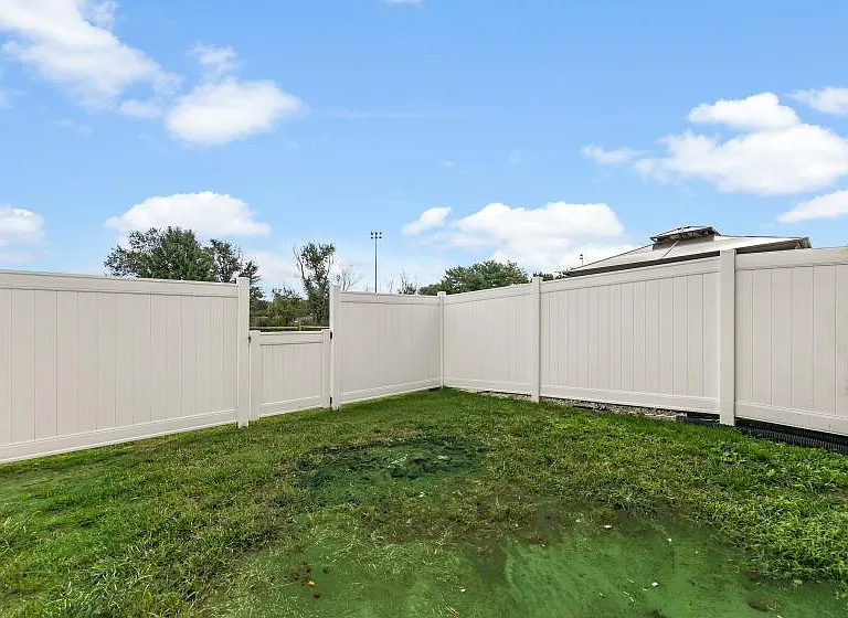 29048 Saint Thomas Blvd — Photo 5
