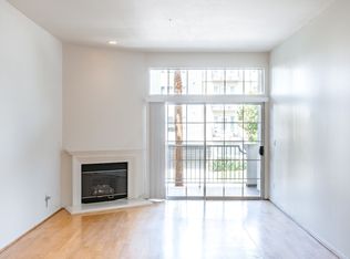The Knowlton, Los Angeles, CA 90045