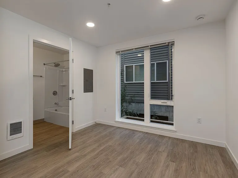 Lake City Lofts — Photo 28