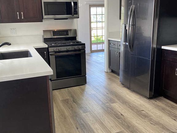 3rd image of 26320 Long Oak Dr