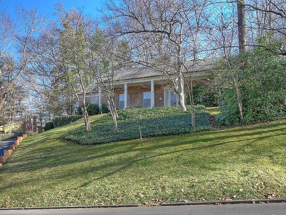 1412 Rotherwood Dr, Johnson City, TN 37601 Zillow