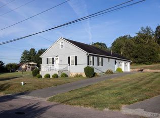 433 Schoolhouse Rd, Stoystown, PA 15563