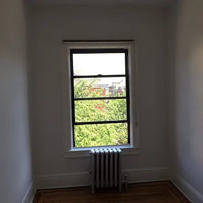 Rented by Proper Real Estate, LLC | media 31