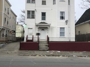37 Summer St, Lawrence, MA 01840
