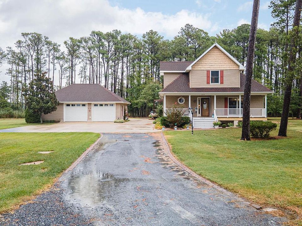 1st image of 3313 Belfiore Rd