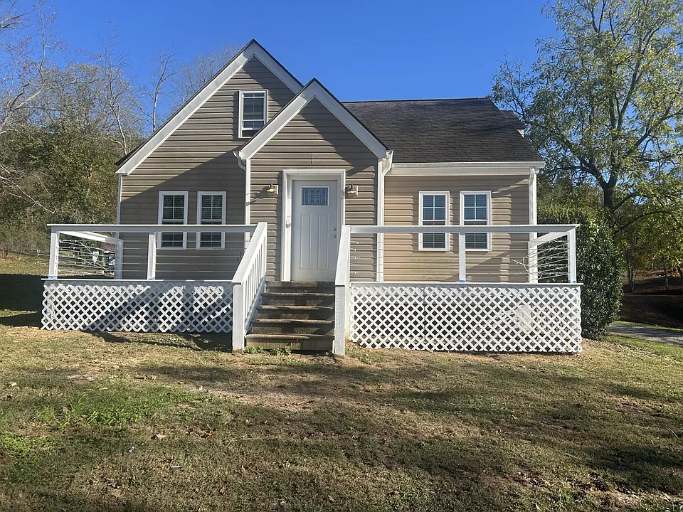 1169 Cooks Valley Rd