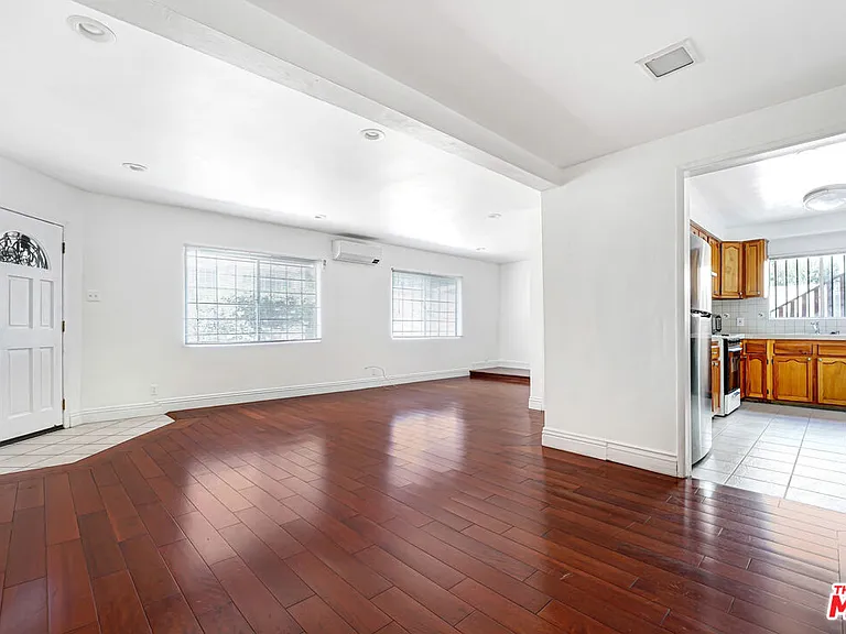 7139 Hawthorn Ave #3 — Photo 4