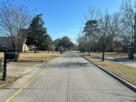 5th image of 1418 Lake Village Blvd