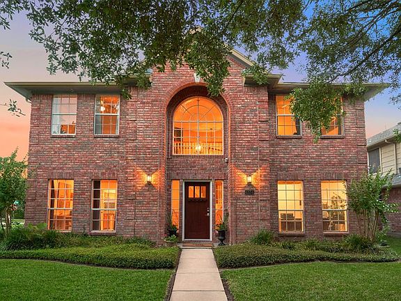 SMART HOME: This home has many smart features including smart thermostats w/ temperature snesors; smart lights, fans, door locks; NEST carbon monoxide detector; sprinkler system; and state of the art camera system w/ 6 cameras!!!