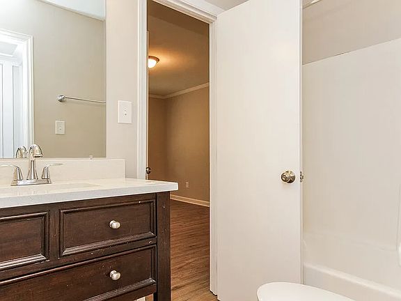 5th image of 3314 N Gilpin St