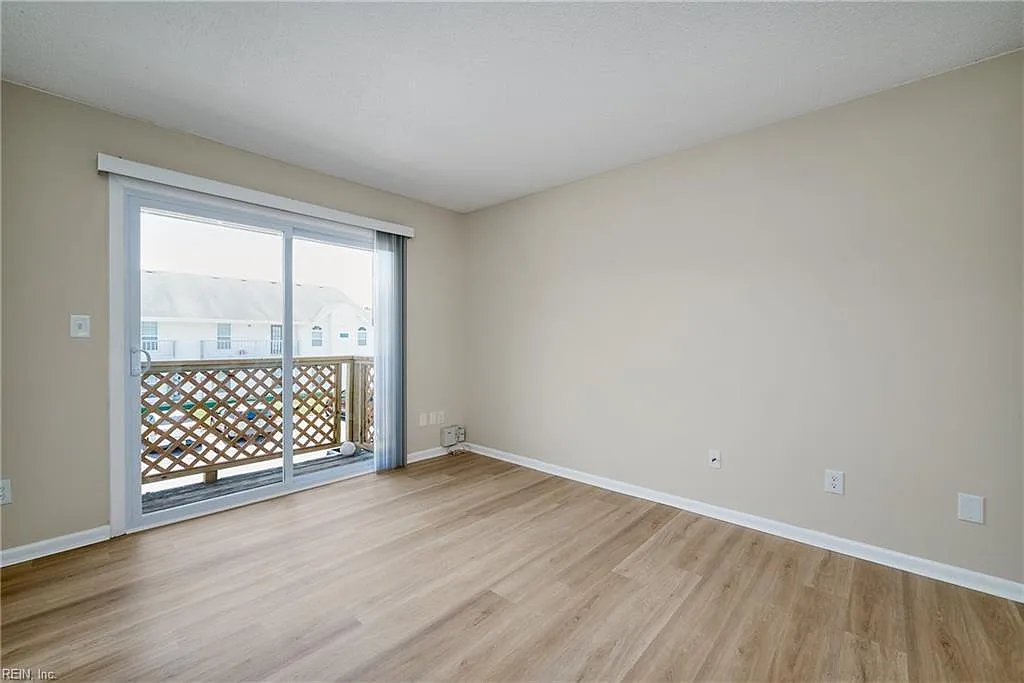 603 Rivers Reach — Photo 4