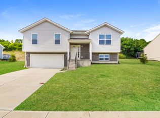 1004 Golfview Dr, Hamilton, OH 45013