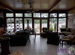 11005 E Vieux Dr, Baton Rouge, LA 70815
